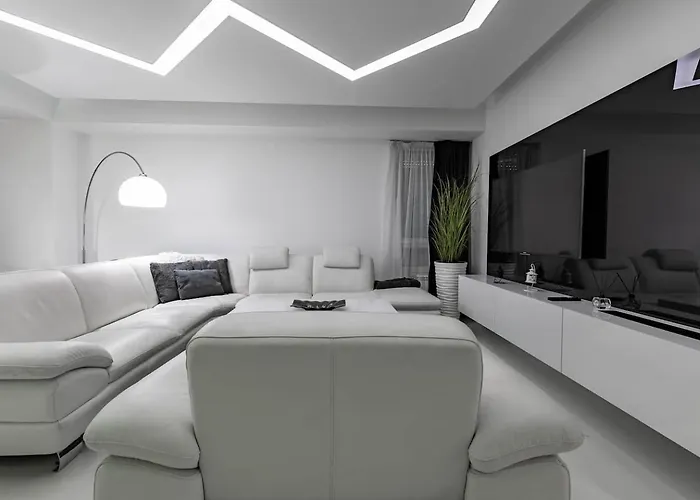 Serenity 2 - Luxury And Comfort Combined * Skopje